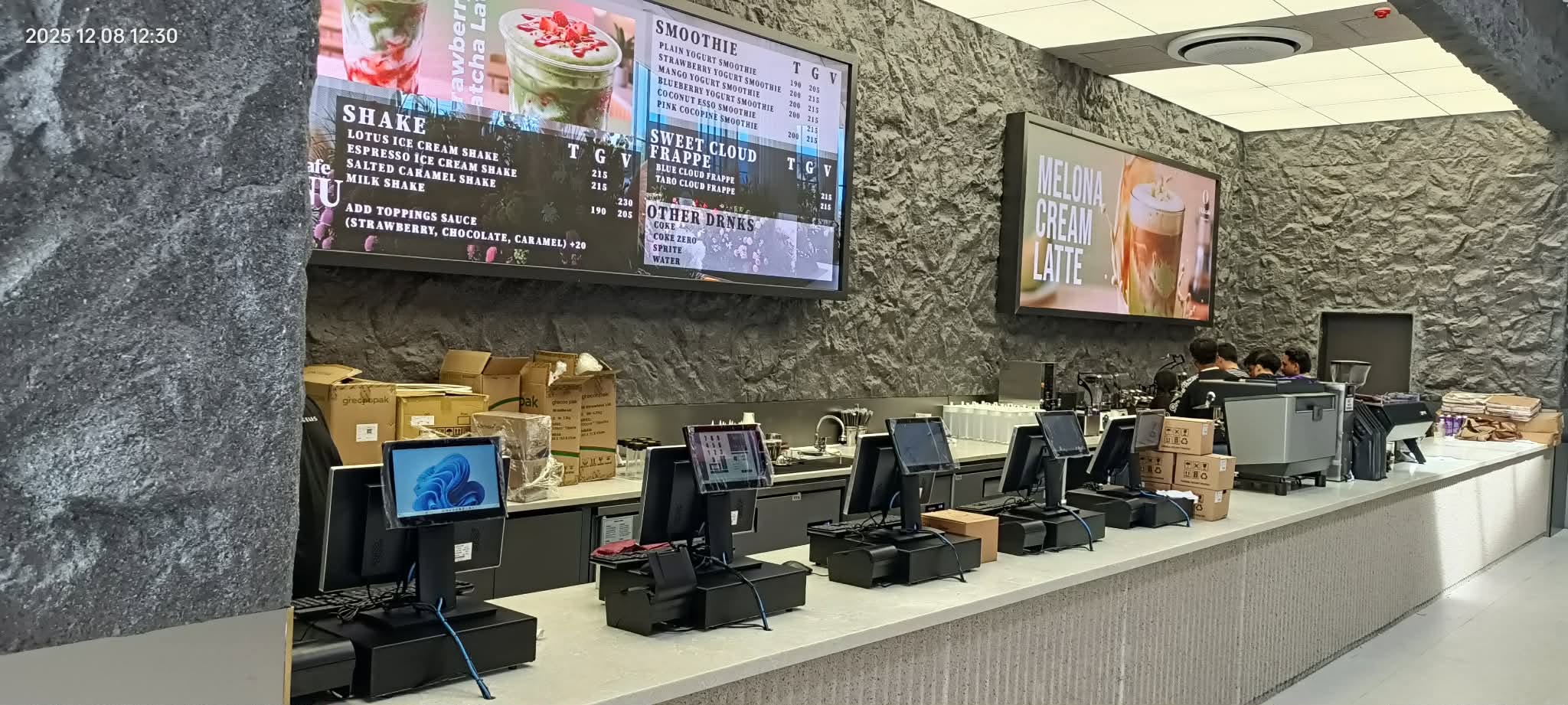 OUR cafe — ZANK POS installation